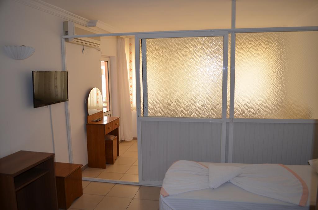 Hotel Prens Yildiz Ayvalik Ngoại thất bức ảnh