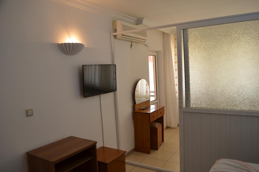 Hotel Prens Yildiz Ayvalik Ngoại thất bức ảnh