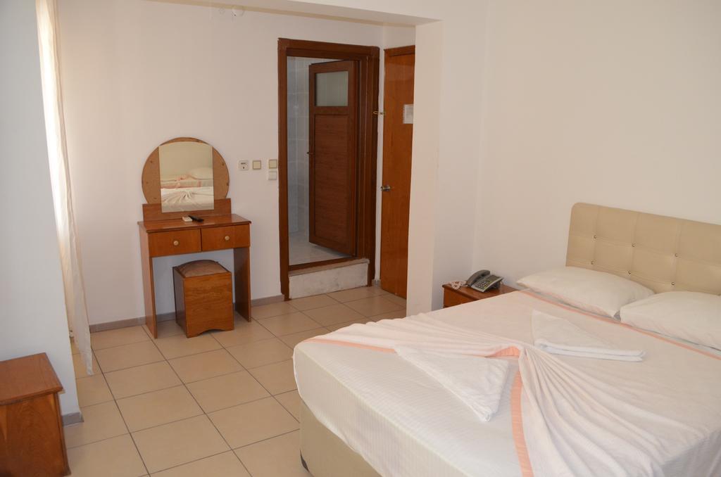 Hotel Prens Yildiz Ayvalik Ngoại thất bức ảnh
