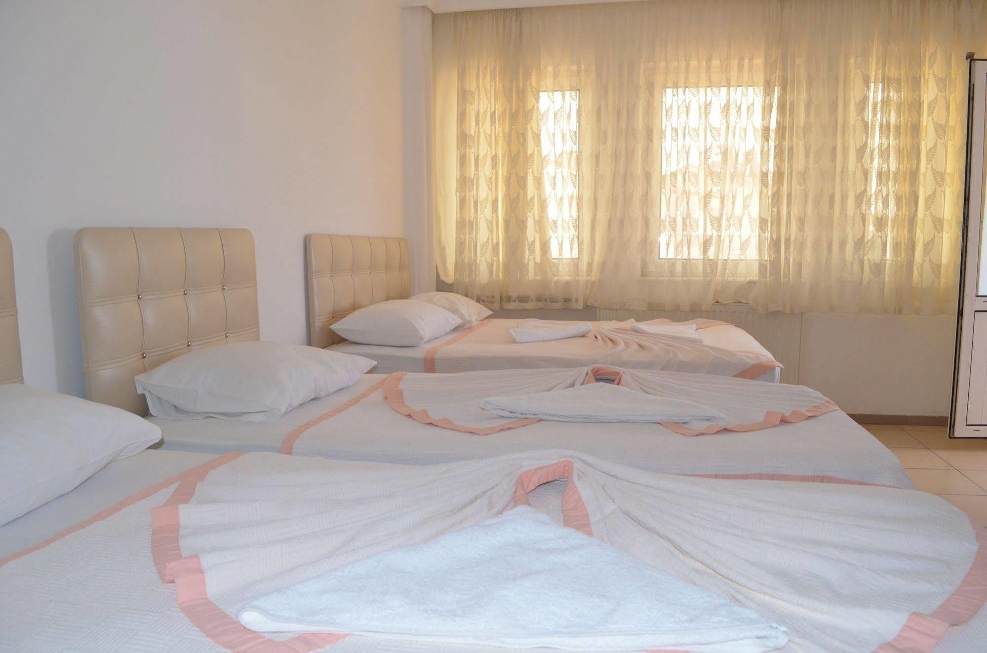 Hotel Prens Yildiz Ayvalik Ngoại thất bức ảnh