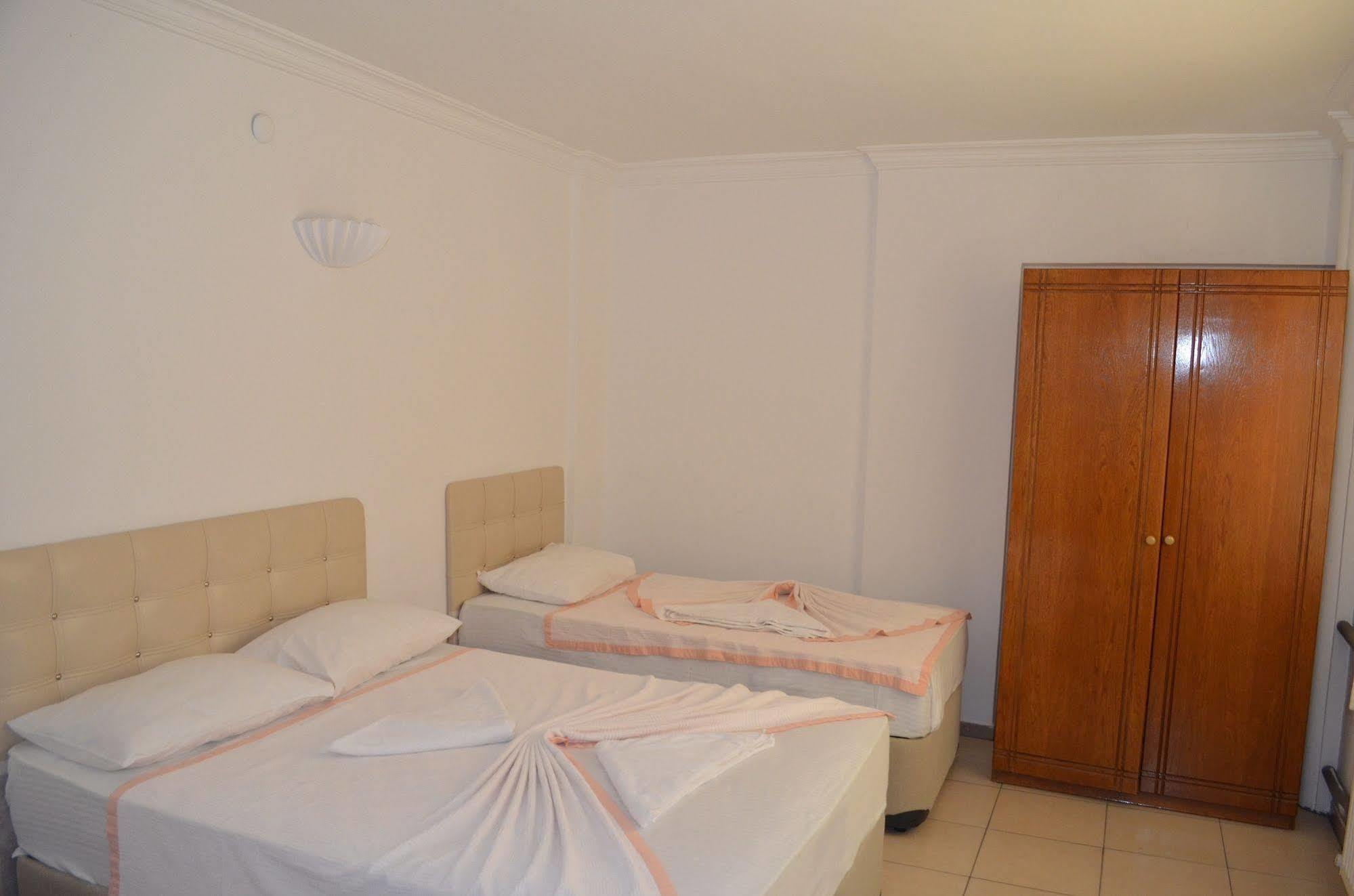 Hotel Prens Yildiz Ayvalik Ngoại thất bức ảnh