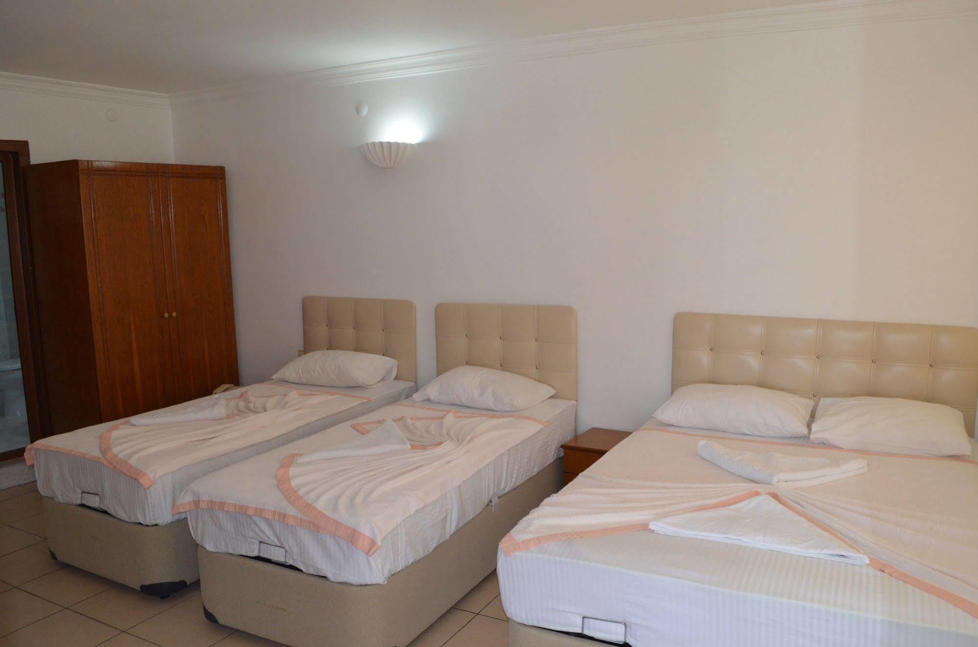 Hotel Prens Yildiz Ayvalik Ngoại thất bức ảnh