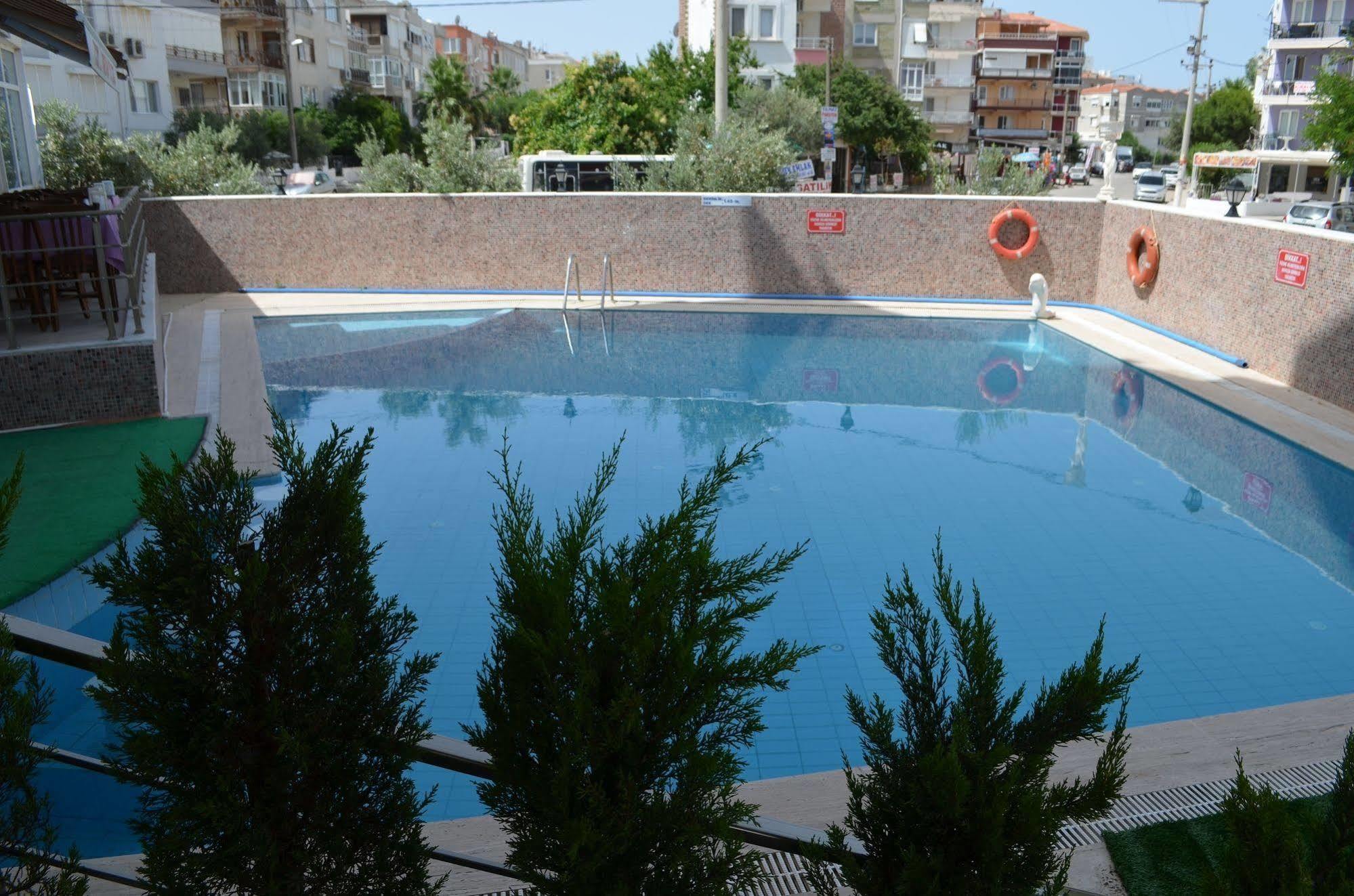 Hotel Prens Yildiz Ayvalik Ngoại thất bức ảnh