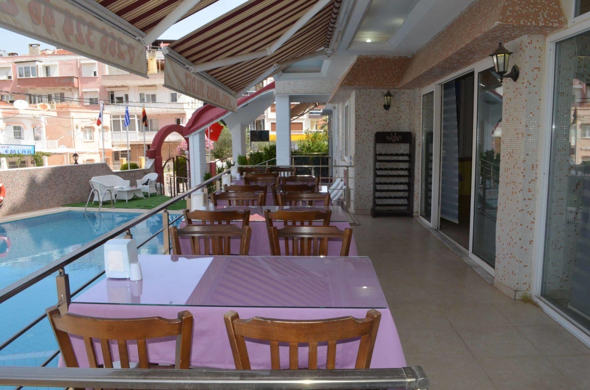 Hotel Prens Yildiz Ayvalik Ngoại thất bức ảnh